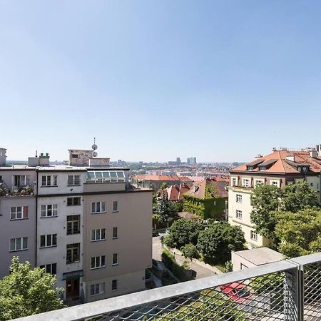 JT's Apartments Korunní str. Praga Exterior foto